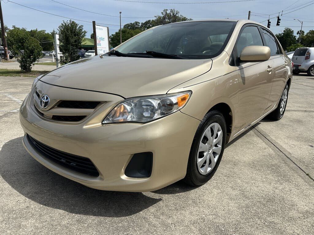 2011 TOYOTA Corolla