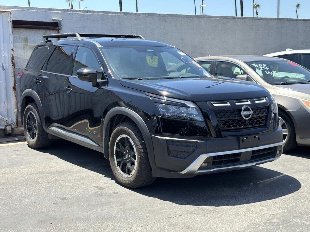 2025 NISSAN Pathfinder
