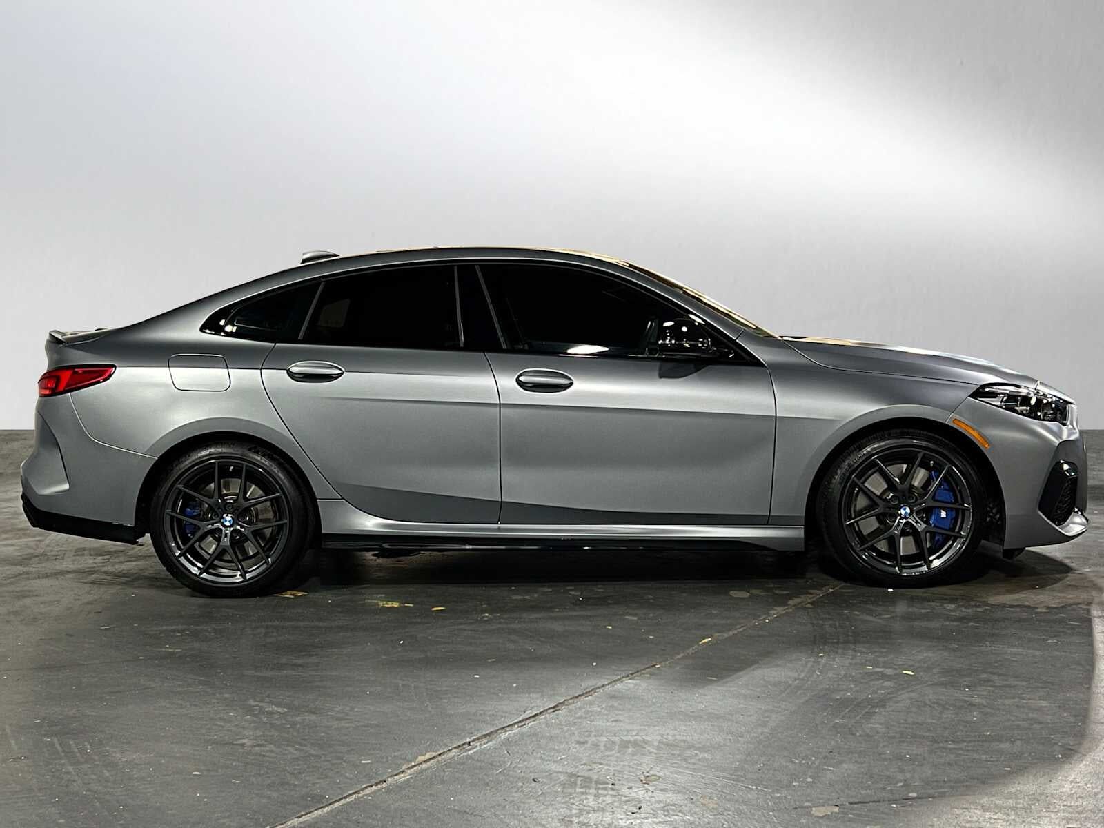 2023 BMW M235i