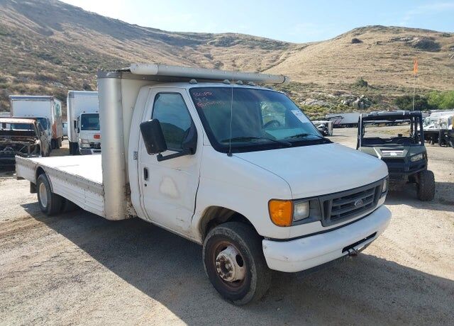 2006 FORD E-450