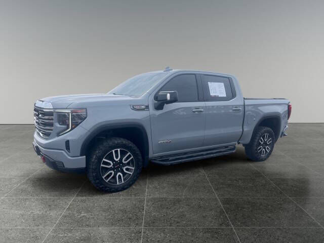 2024 GMC Sierra