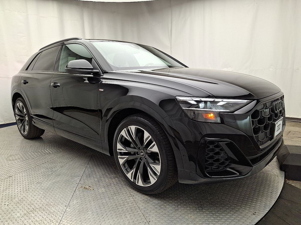 2026 Audi Q8