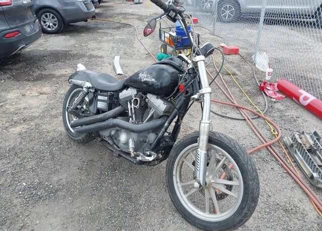 2010 HARLEY DAVIDSON Dyna Super Glide