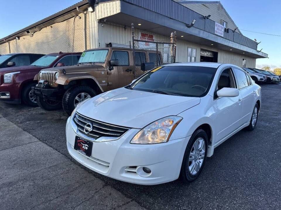 2011 NISSAN Altima