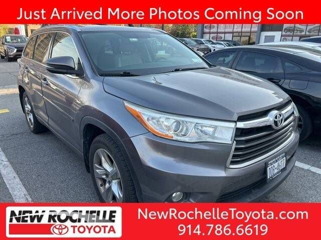 2015 TOYOTA Highlander