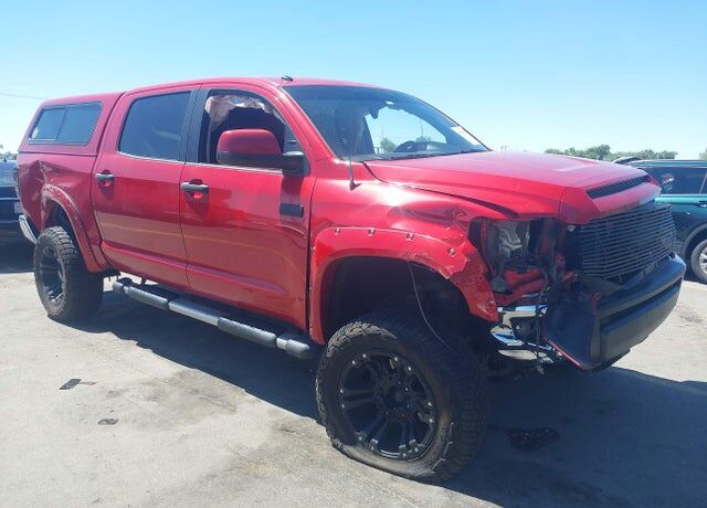 2014 TOYOTA Tundra