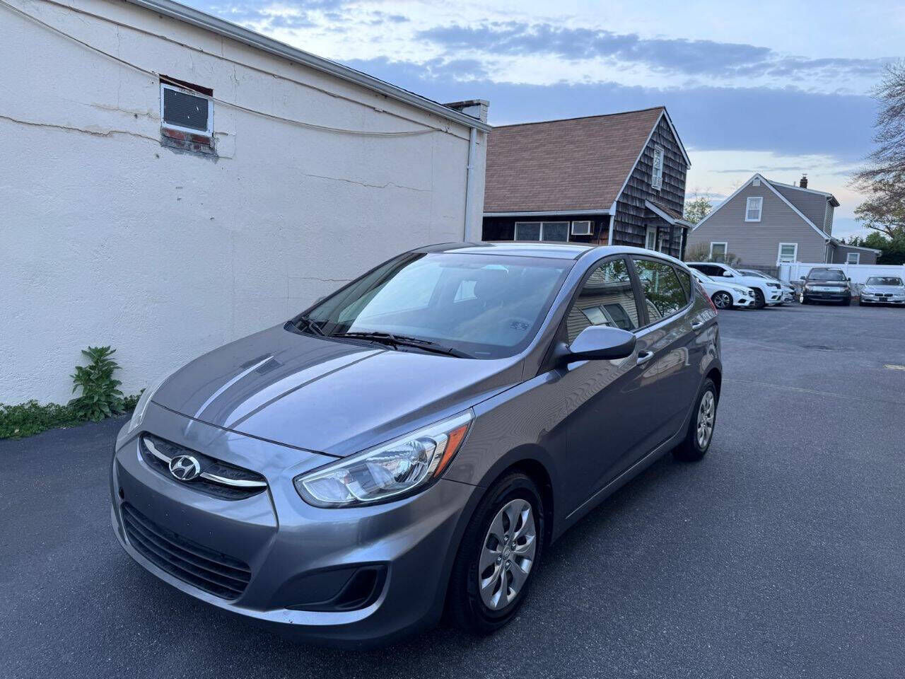 2017 HYUNDAI Accent