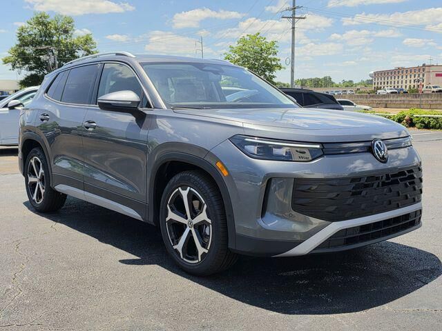 2026 VOLKSWAGEN Tiguan