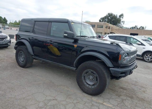2024 FORD Bronco