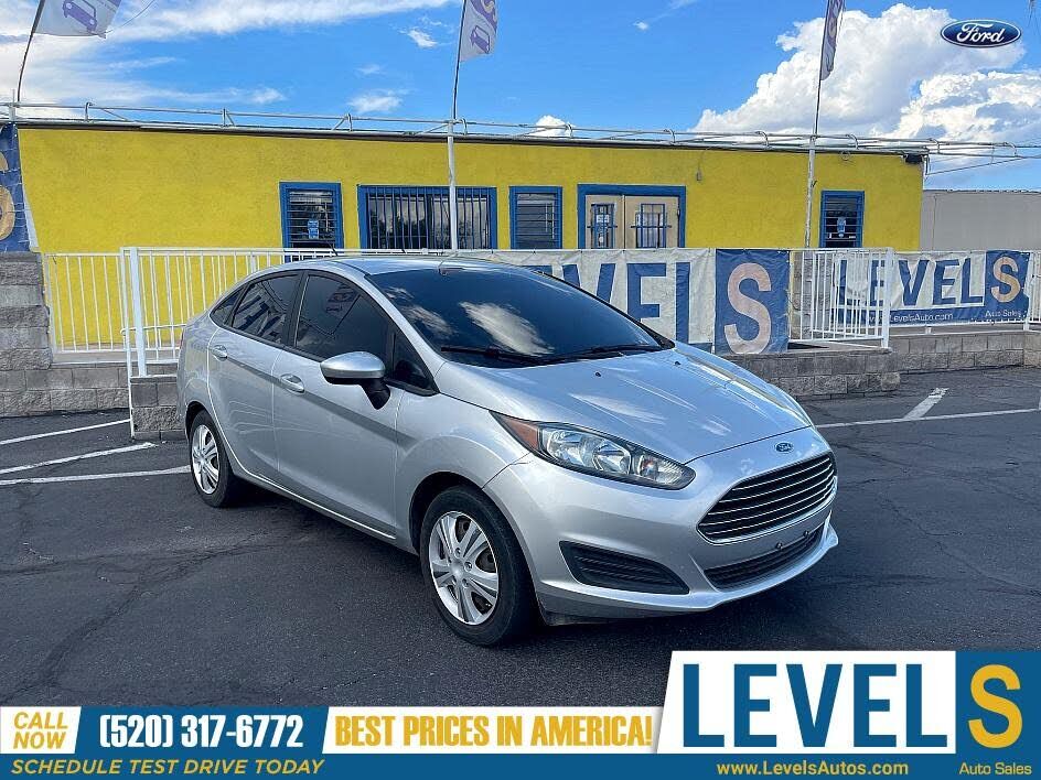 2016 FORD Fiesta