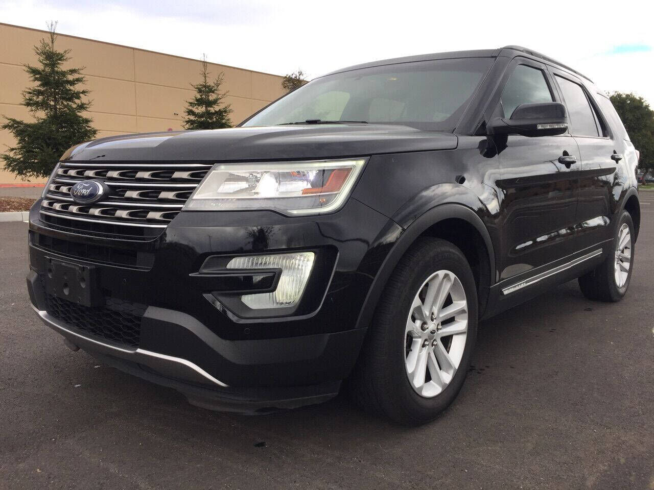 2016 FORD Explorer