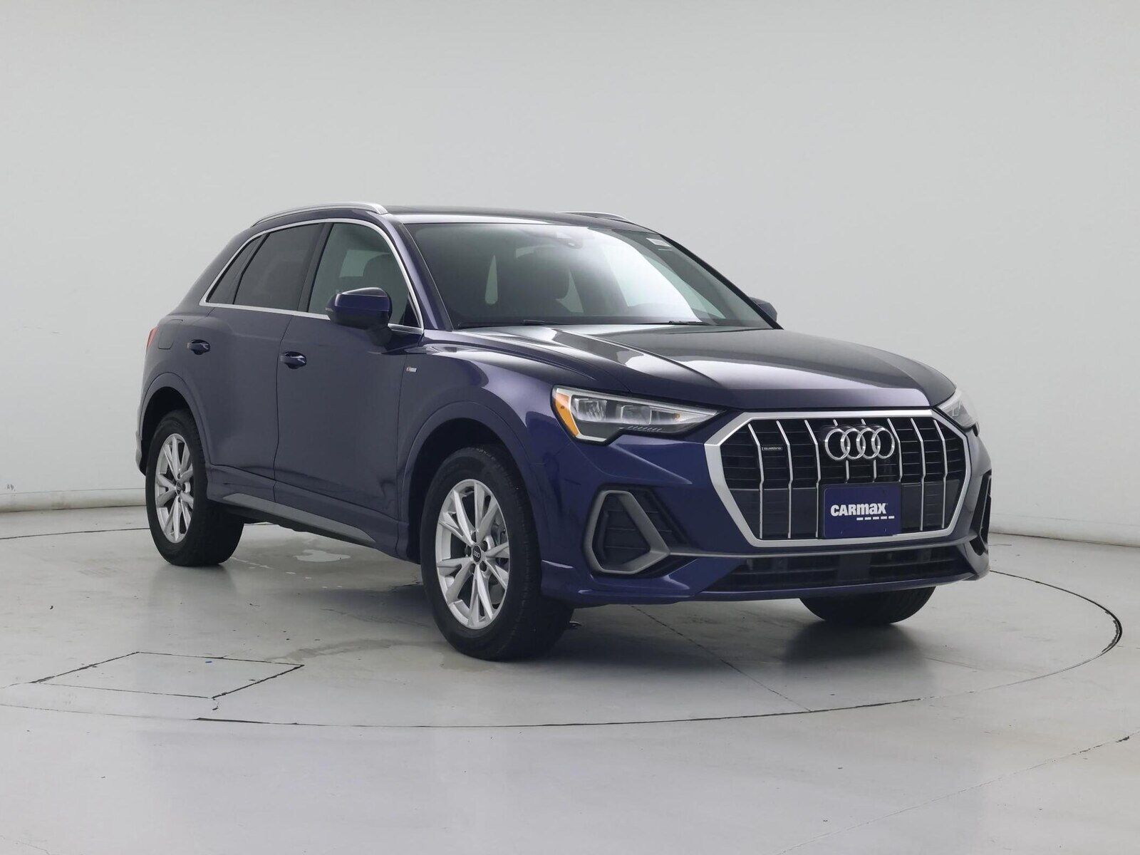 2022 Audi Q3