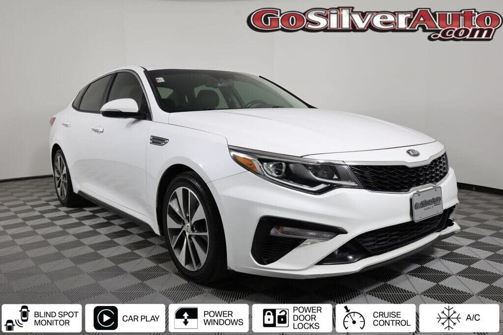 2019 KIA Optima