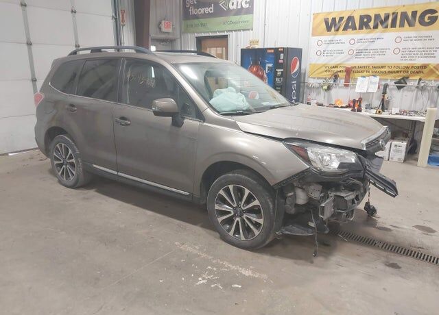 2017 SUBARU Forester