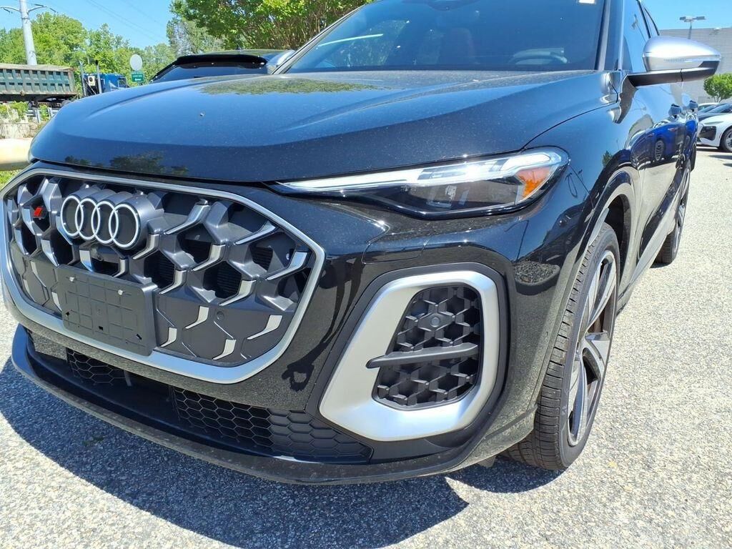 2025 Audi SQ5