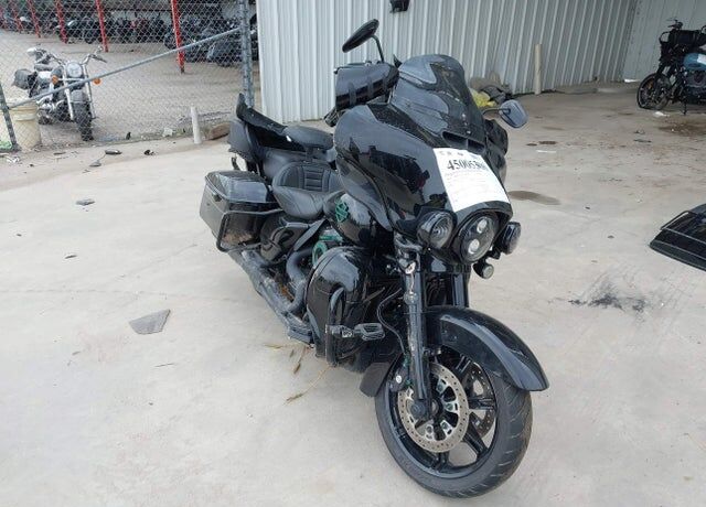 2023 HARLEY DAVIDSON FLHTK / ULTRA LIMITED