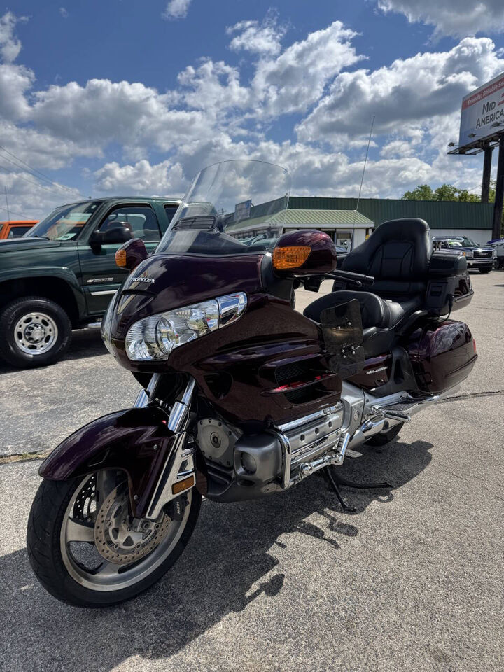 2007 HONDA GL1800