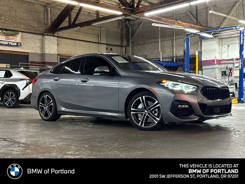 2022 BMW 228i