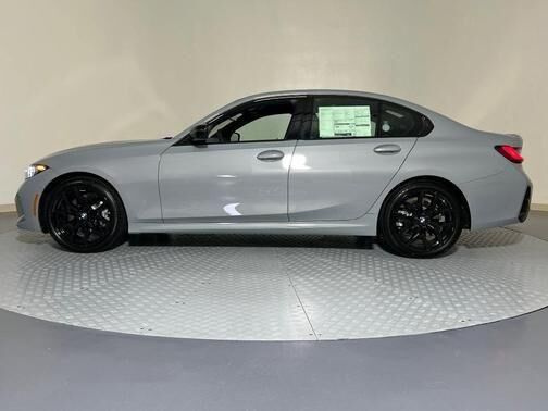 2026 BMW 330i