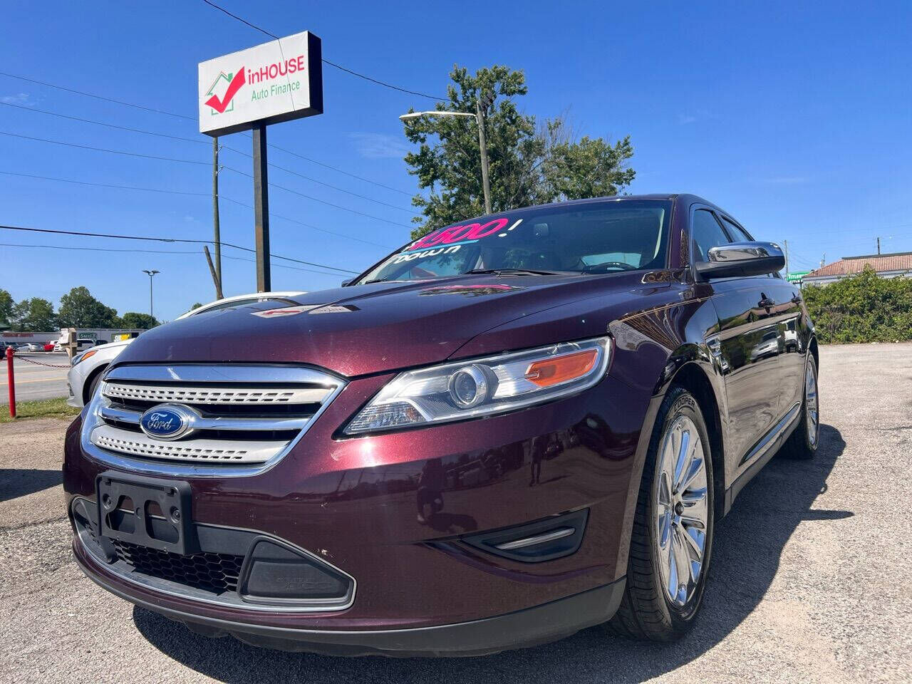 2011 FORD Taurus