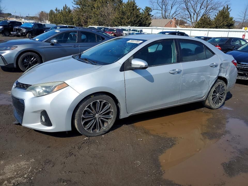 2015 TOYOTA Corolla