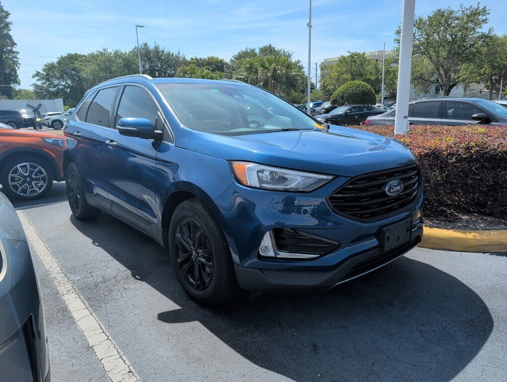 2020 FORD Edge
