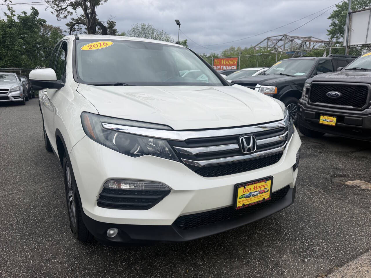2016 HONDA Pilot