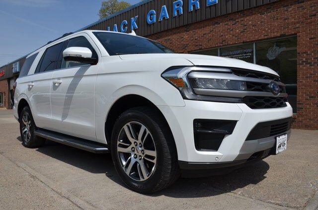 2022 FORD Expedition