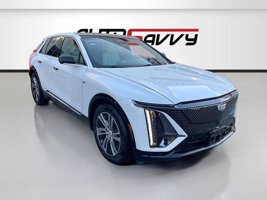 2025 CADILLAC Lyriq