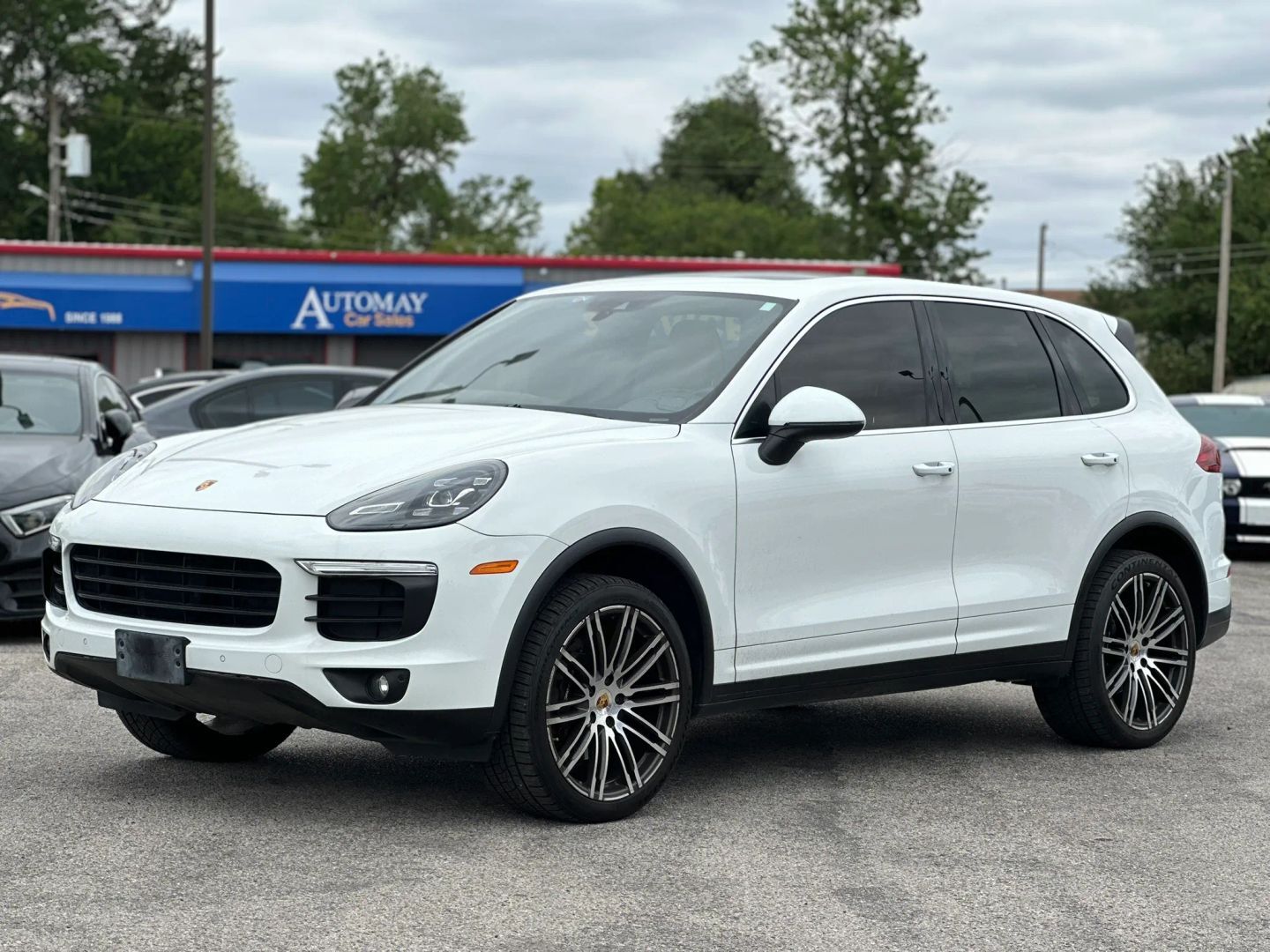 2016 PORSCHE Cayenne