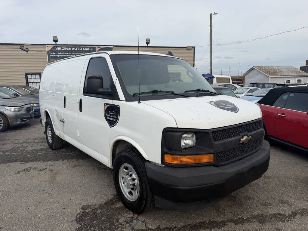 2017 CHEVROLET Express