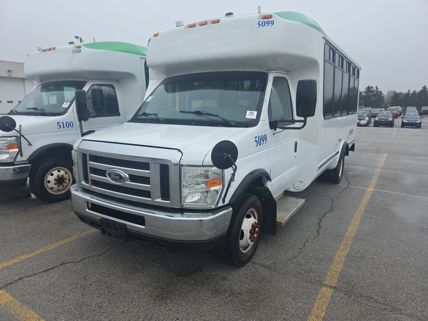 Ford E-450