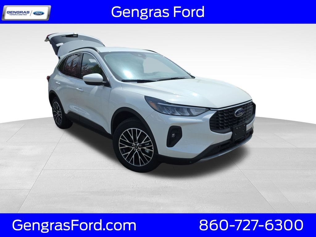 2025 FORD Escape