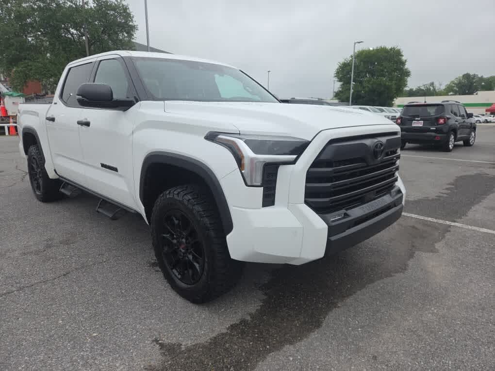 2022 TOYOTA Tundra