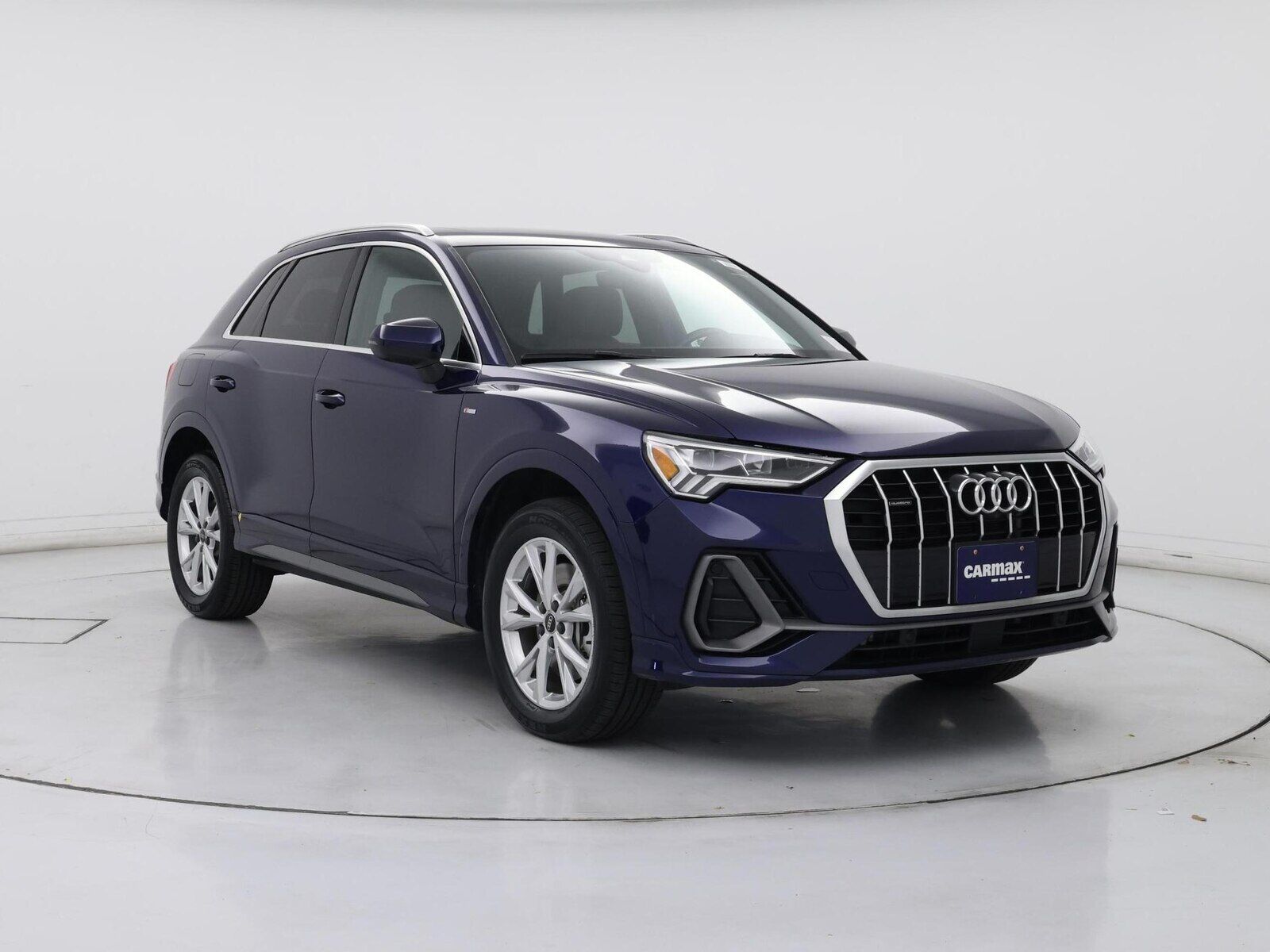 2022 Audi Q3