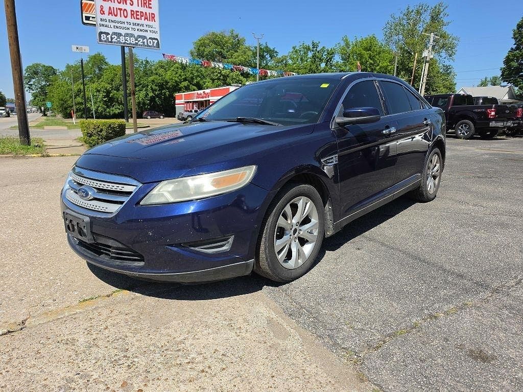2011 FORD Taurus