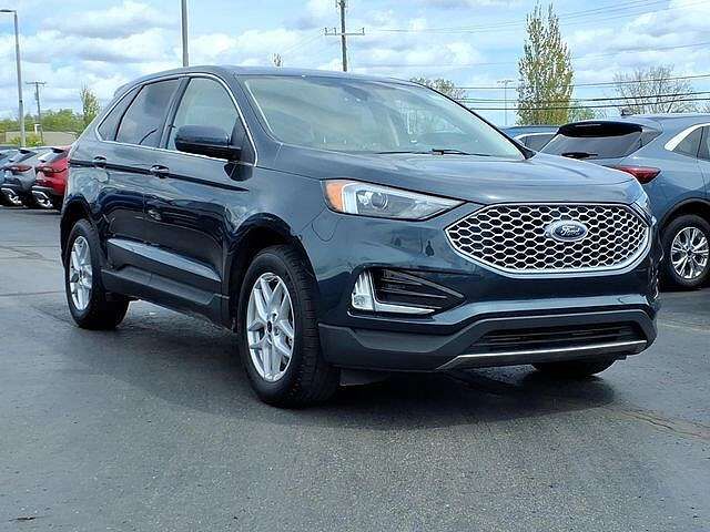 2023 FORD Edge