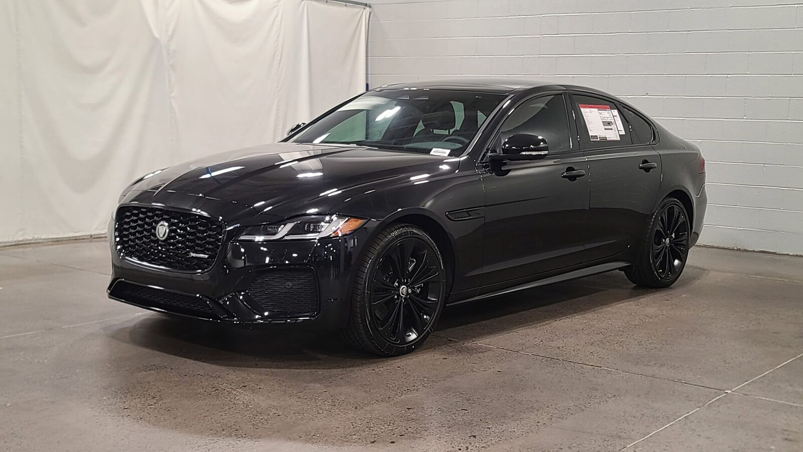2024 JAGUAR XF