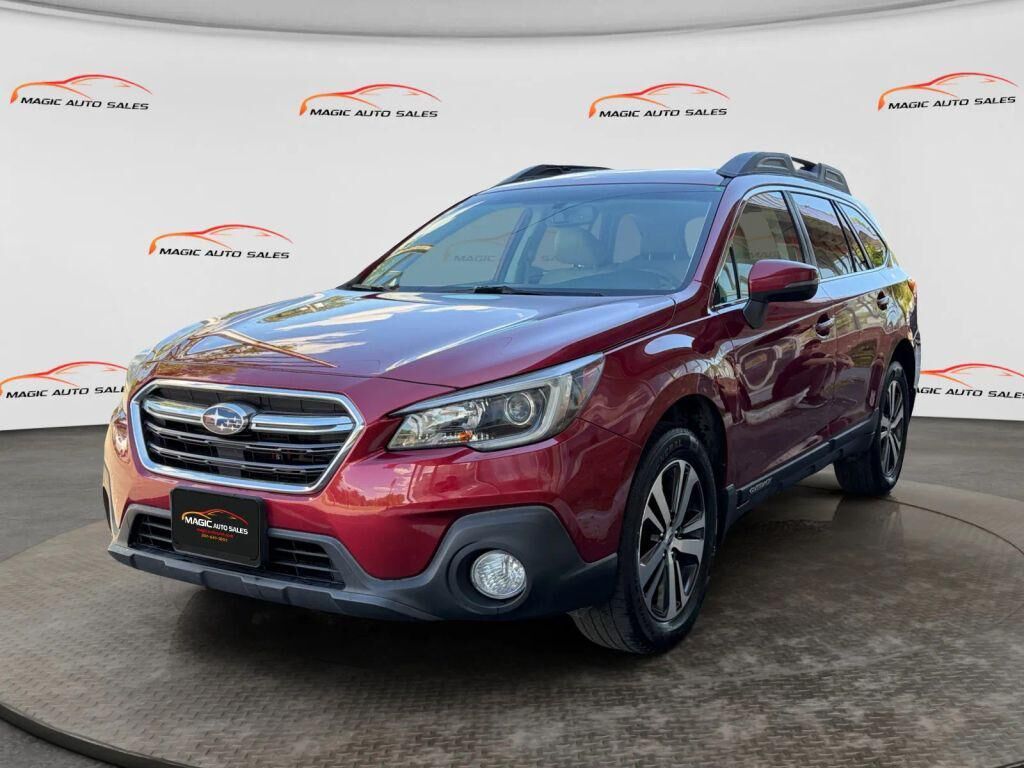 2018 SUBARU Outback