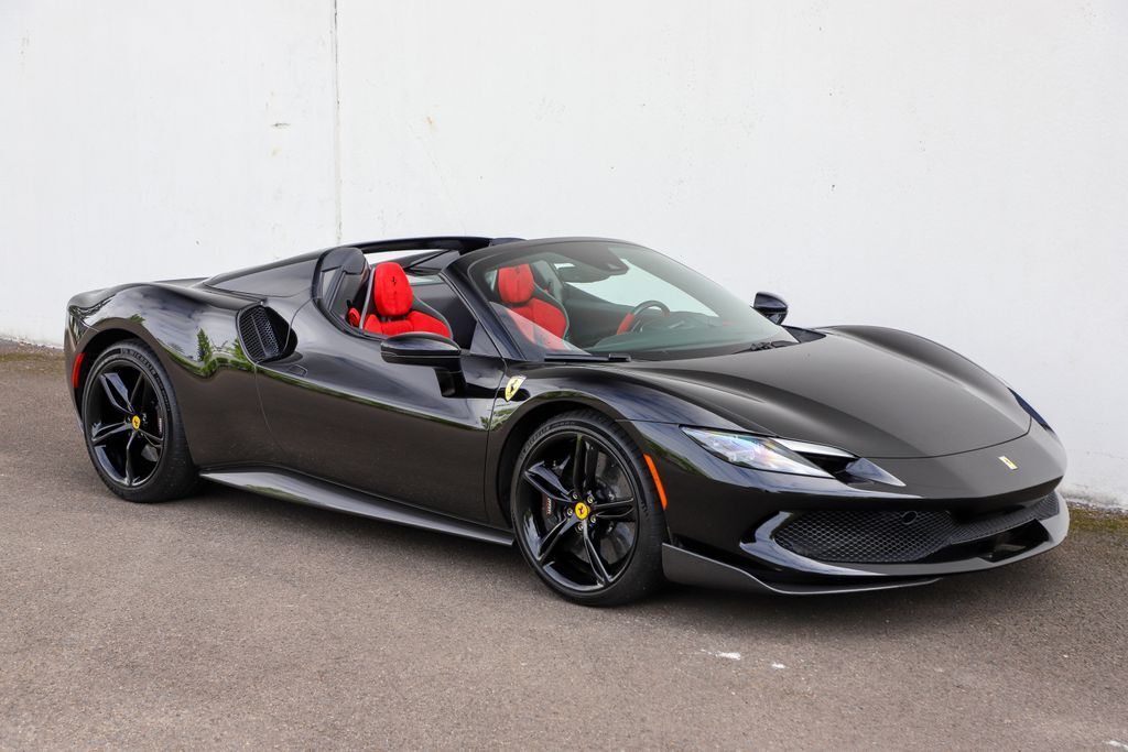 2025 FERRARI 296 GTS