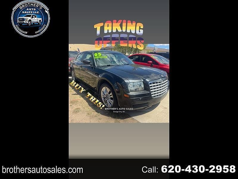 2005 CHRYSLER 300