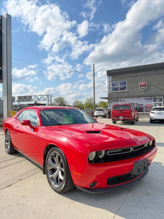 2015 DODGE Challenger