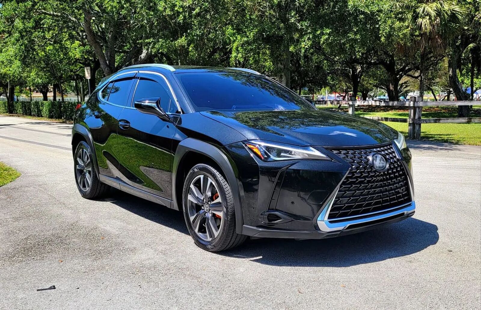 2021 LEXUS UX