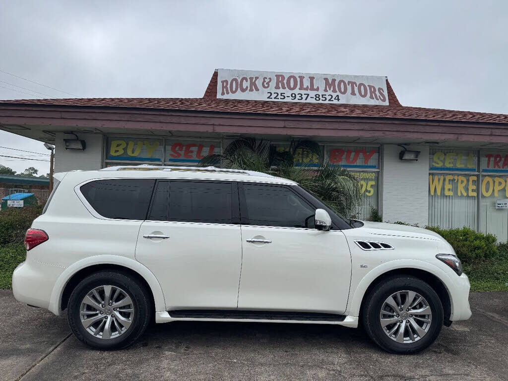 2017 INFINITI QX80