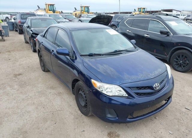 2011 TOYOTA Corolla