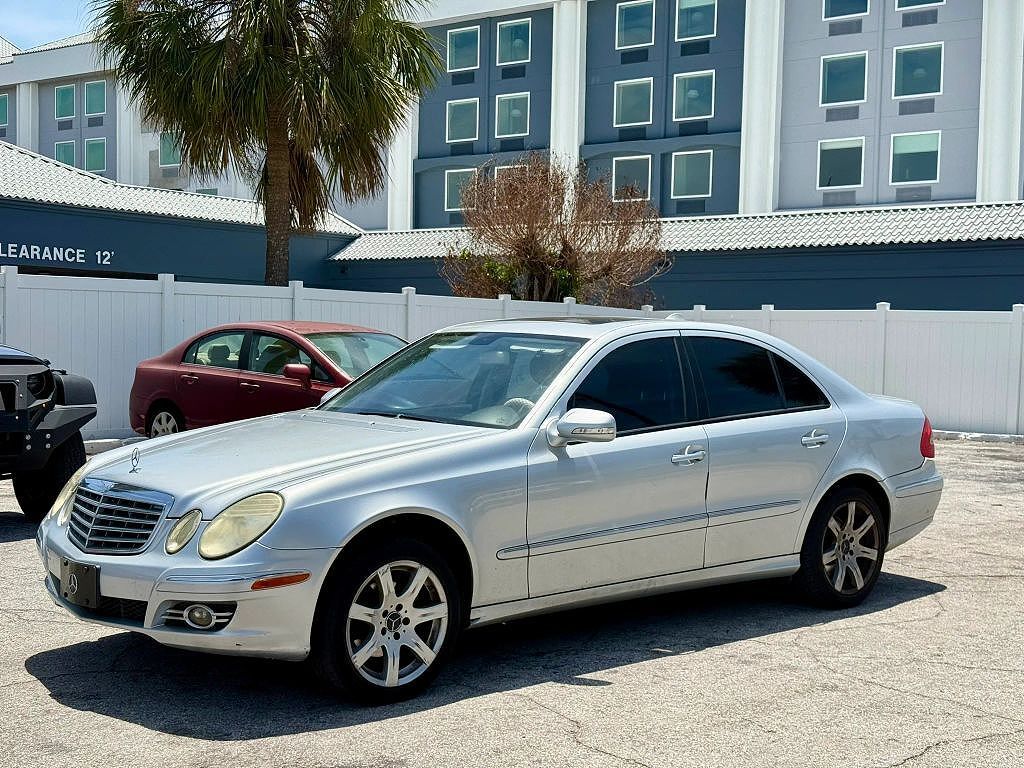 2008 MERCEDES-BENZ E-Class