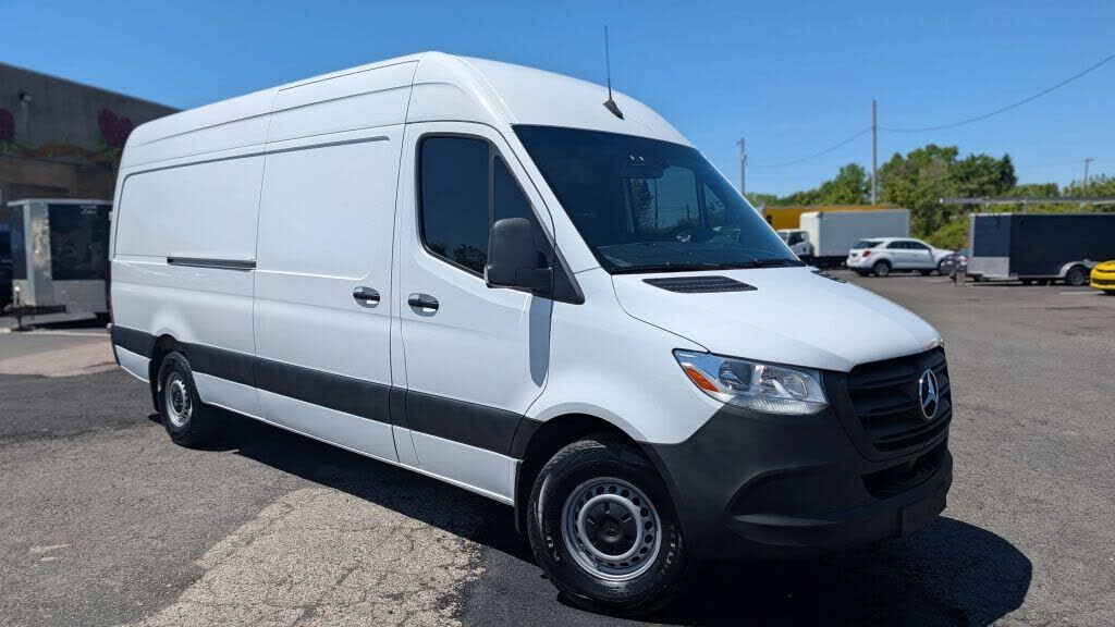 2023 MERCEDES-BENZ Sprinter