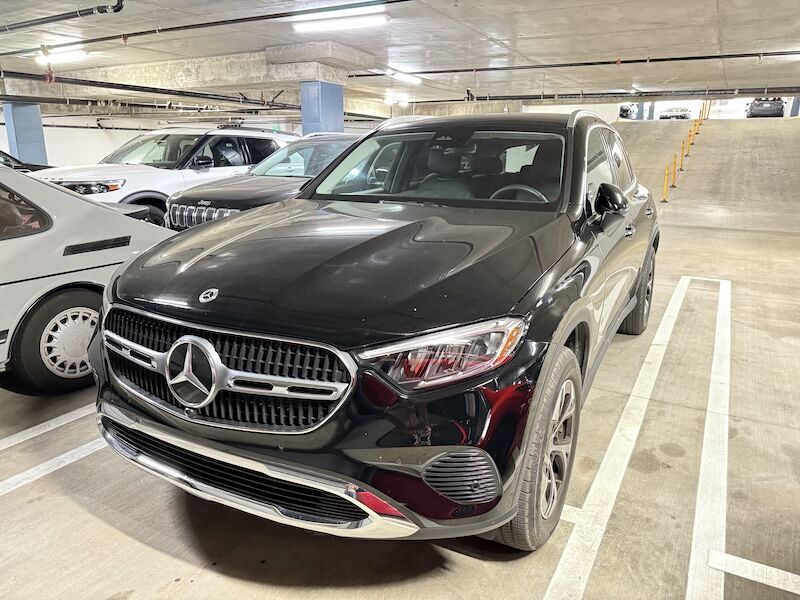 2025 MERCEDES-BENZ GLC-Class