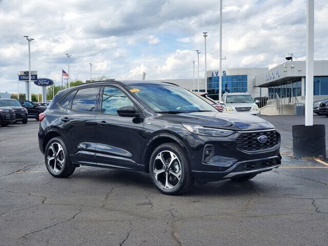 2024 FORD Escape