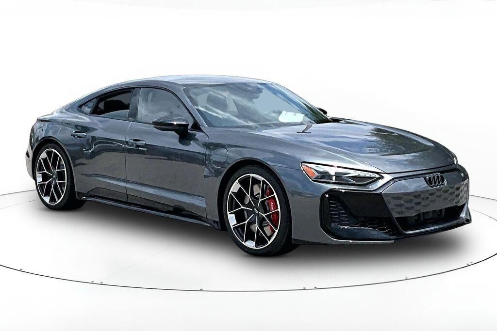 2026 AUDI RS e-tron GT